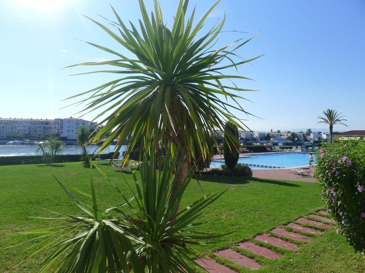 Apartment Sant Maurici By Interhome Empuriabrava Kültér fotó