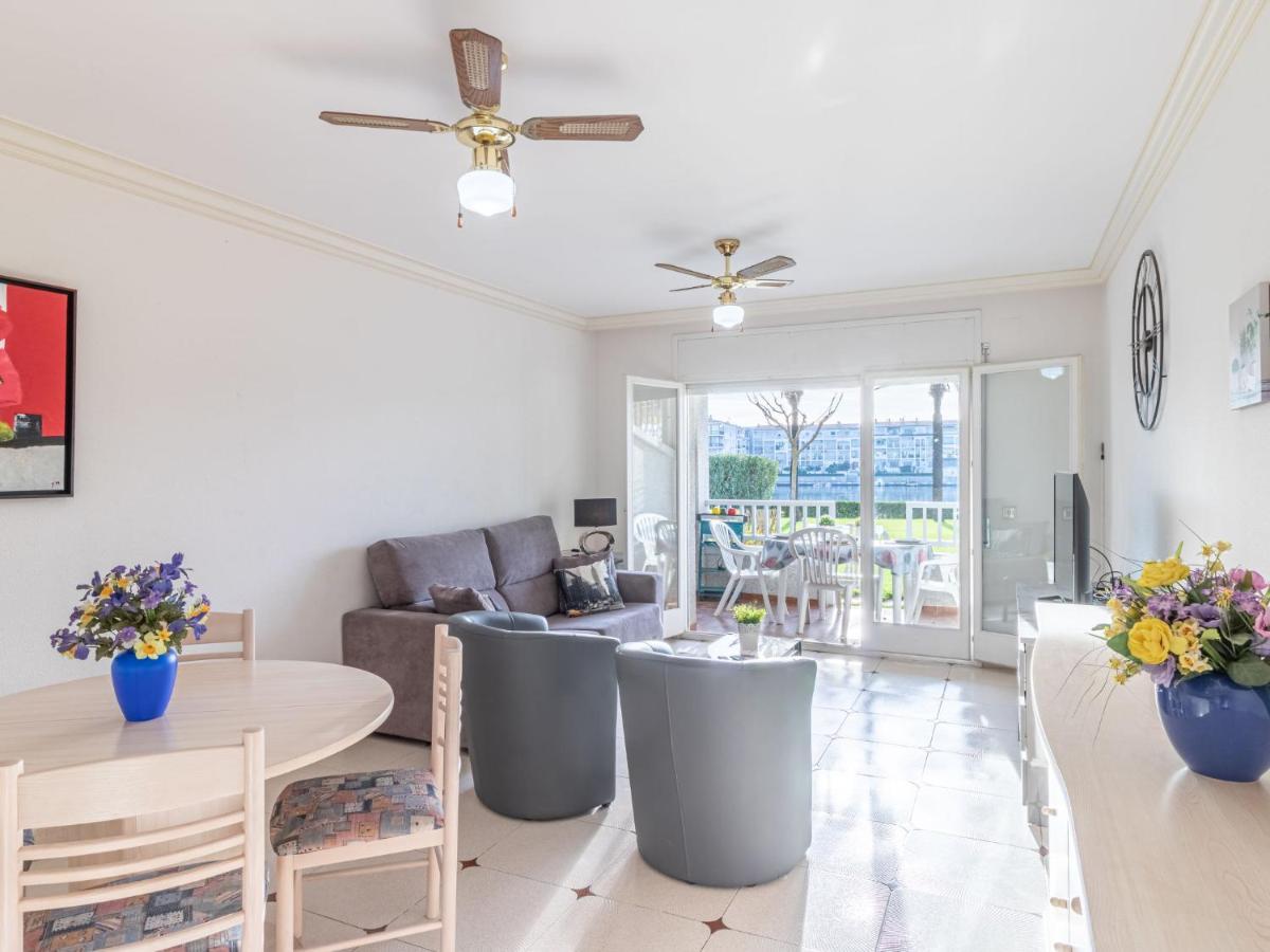 Apartment Sant Maurici By Interhome Empuriabrava Kültér fotó